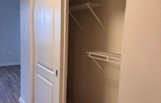 Studio, 1 bath, 540 sqft, $1,375, Unit 202