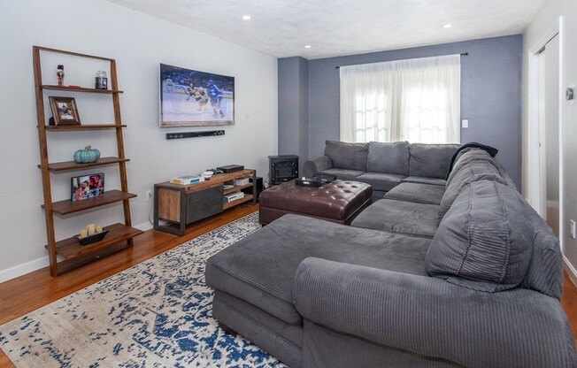 57 VICTORY RD