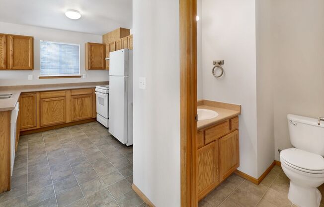 2 beds, 1 bath, 738 sqft, $1,725, Unit 250-106 (ADA)