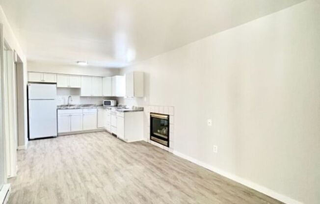 6175 W 40 AVE