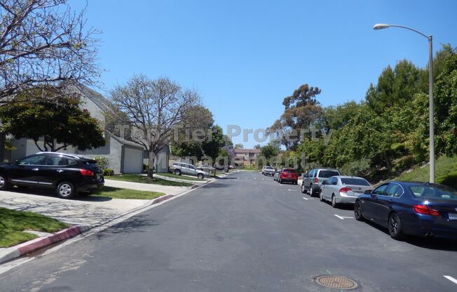 ****Beautiful 2 bed/2 bath Townhouse in Carlsbad - Great Location - Available 06/21****