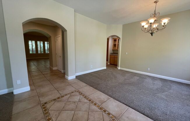 Stunning 4-Bedroom Home in Prime Folsom Location