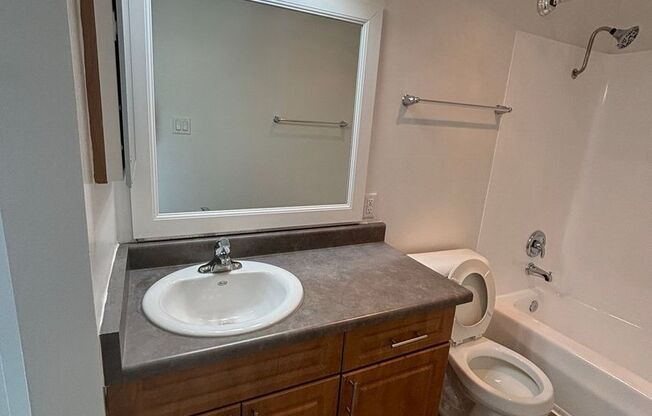 1 bed, 1 bath, 750 sqft, $2,225, Unit 103