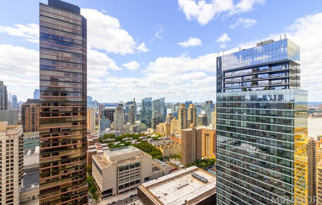 3 beds, 3 baths, $13,000, Unit 46G
