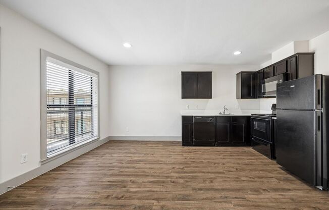 4300 Rosslyn