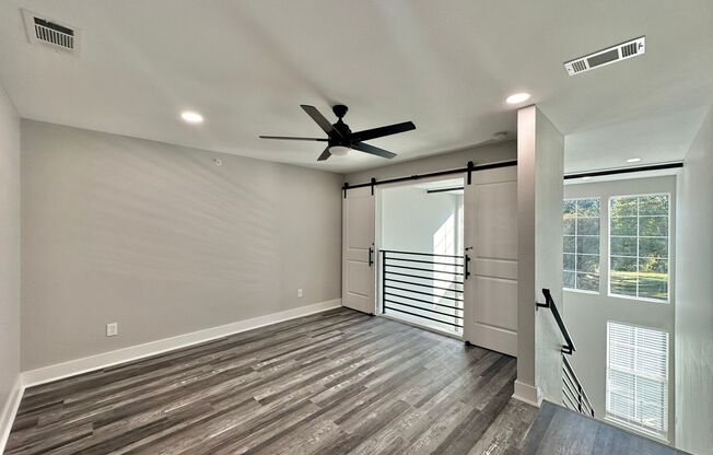 1 bed, 1.5 baths, 775 sqft, $1,195, Unit 1 Bed 1.5 Bath Lofts