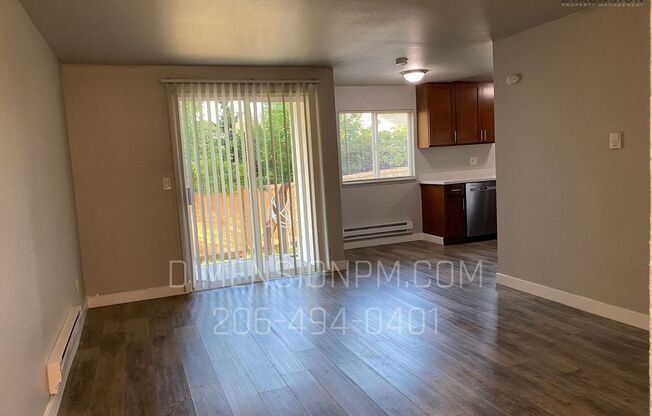 Centrally Located Apartments in Burien!