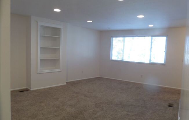 4770 South 700 East #141