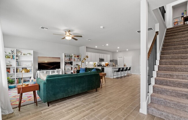 5317 BAYTHORNE DR