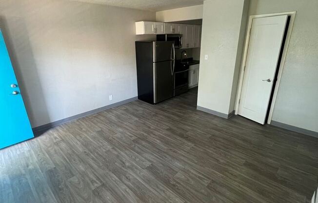 61 S Park St