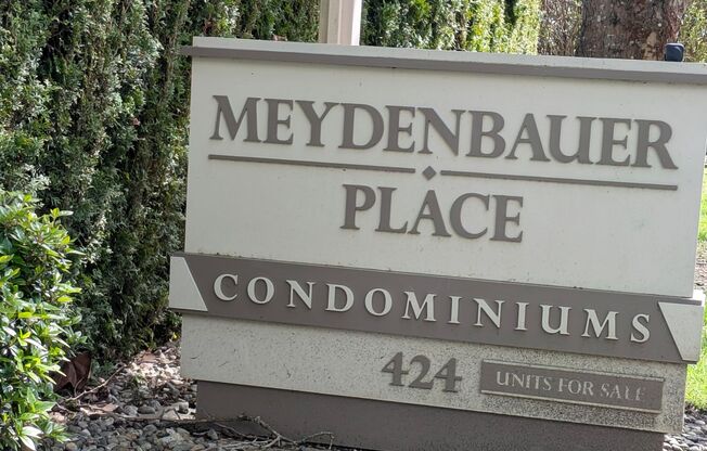Meydenbauer Condo for Rent