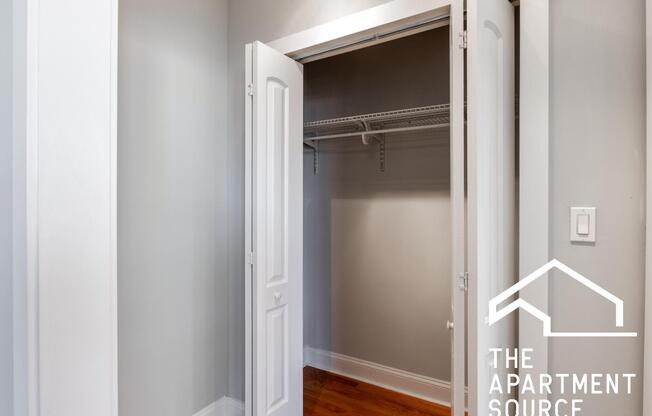 Studio, 1 bath, $1,550, Unit Main