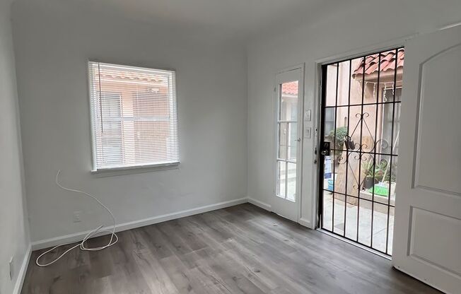 540 W 49 ST