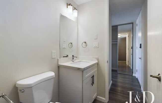 Studio, 1 bath, 499 sqft, $2,275