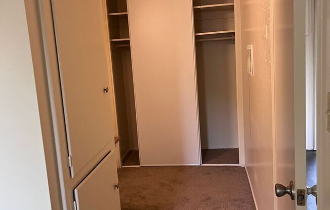 1 bed, 1 bath, 625 sqft, $1,350, Unit 24