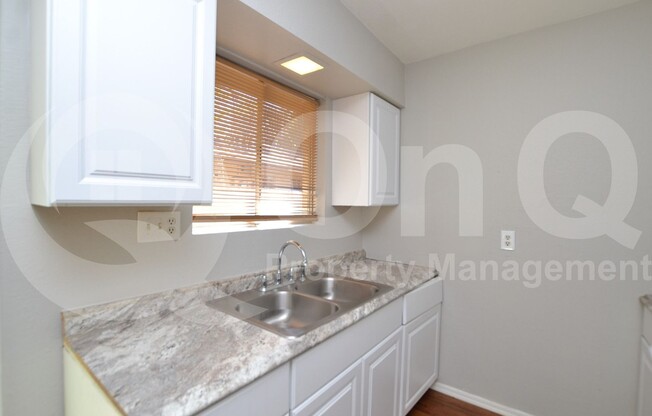 2201 W BELMONT AVE