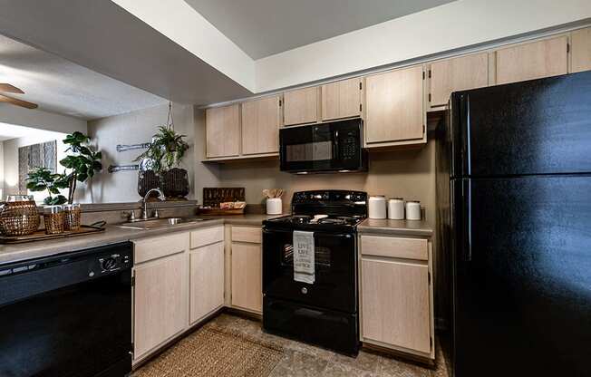 Welcome to The Islands Apartments and Townhomes