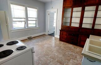 1 bed, 1 bath, $800