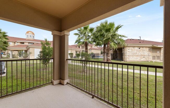 2 beds, 2 baths, 990 sqft, $1,205, Unit 6204