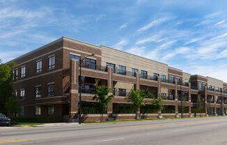 1610 N NORMANDY AVE
