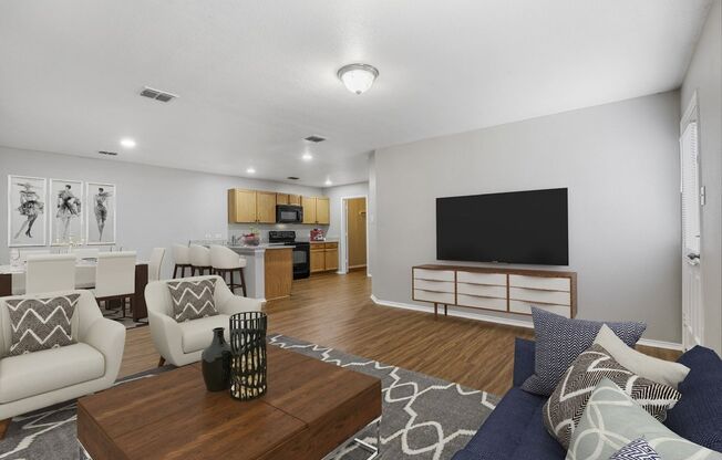 468 Brookbank
