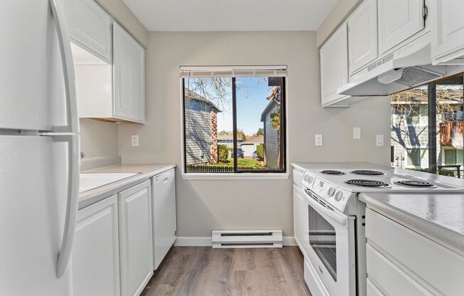 2 beds, 1.5 baths, 960 sqft, $1,495, Unit 6