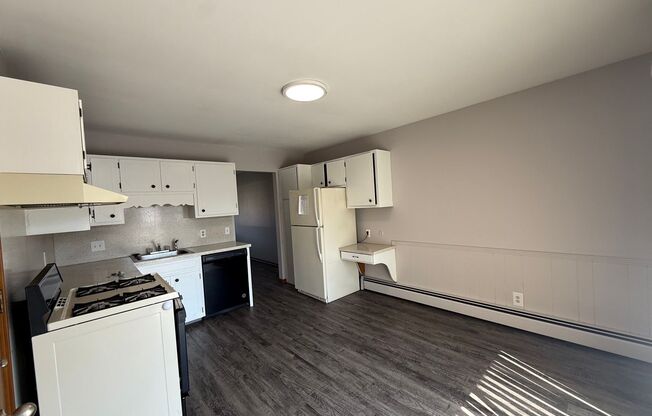 680 LK MICHIGAN DR NW