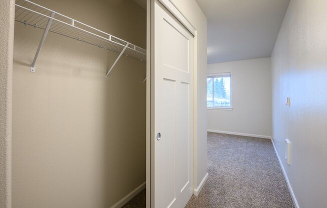 2 beds, 2 baths, 956 sqft, $1,795, Unit 101