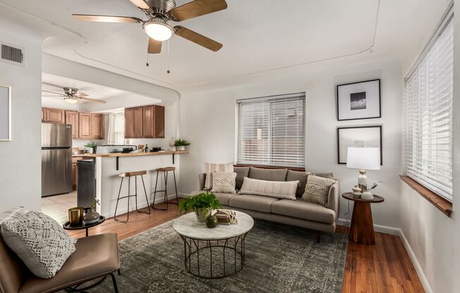2BD, 1BA Half-Duplex in Sloan's Lake with Detached 1-Car Garage