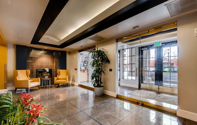 Great Location 2BD/2BA Apartment in Denver - Available NOW!