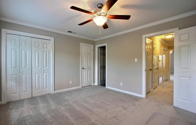 2 beds, 2.5 baths, 1,400 sqft, $2,650, Unit 409 A East Gaston Street