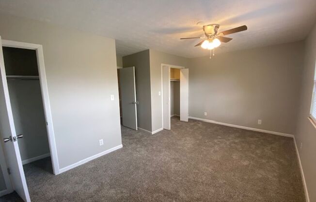 2 beds, 1.5 baths, 1,075 sqft, $1,395, Unit Naomi- 925