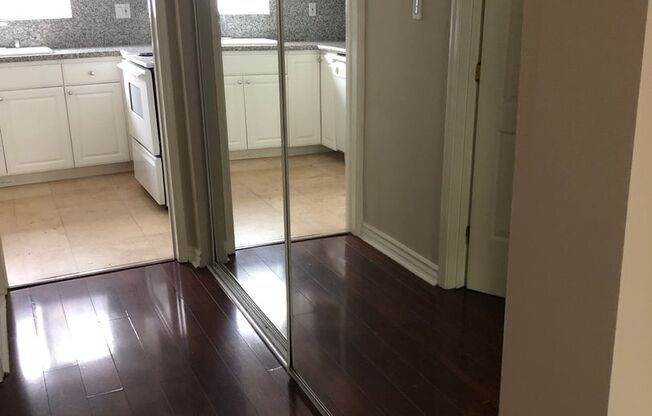 1 bed, 1 bath, $1,795, Unit 9