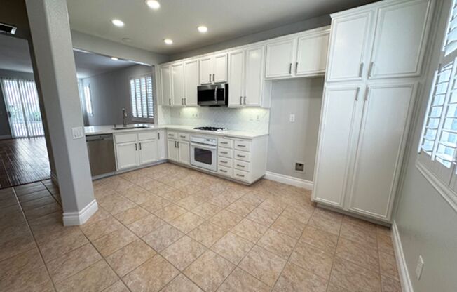 3 Bdrm/3 Bath Brea Artisan Walk Home