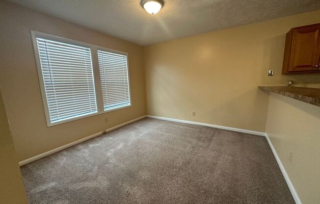 1006-2 Brookhollow