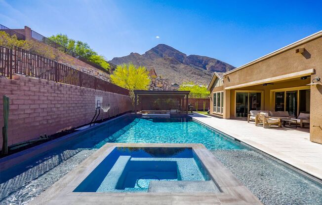 Single Story Pool Home In Reverence Guard Gated Community
