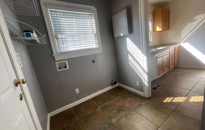 2-Weeks Free Rent Move-In Promo Available Now: 2-Bedroom, 1-Bath with Converted Garage Space in Vallejo!