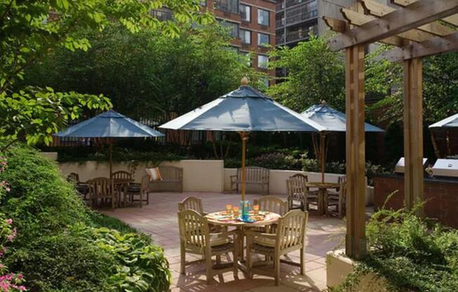 2 beds, 2 baths, $7,095, Unit 2410