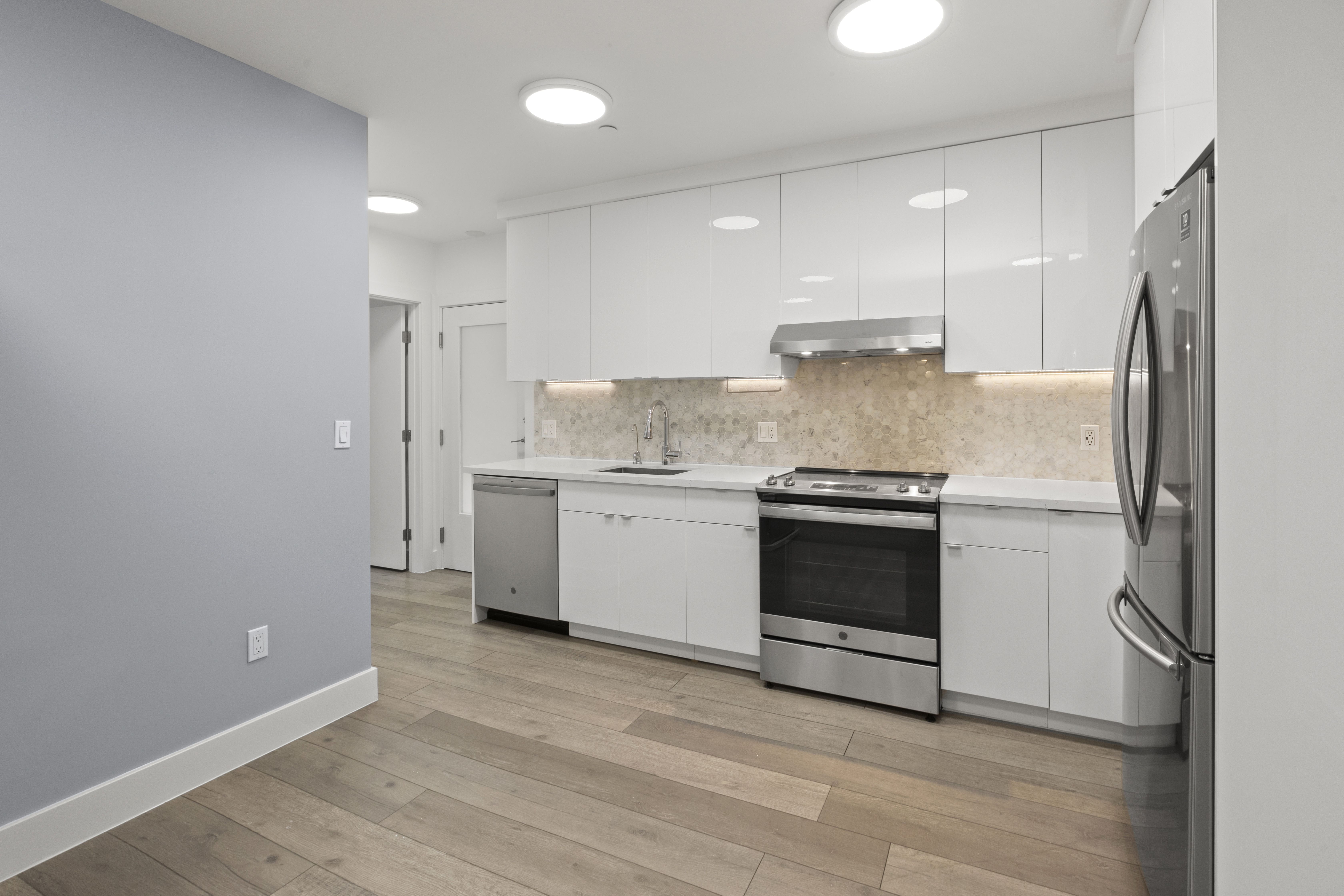 104 GUERRERO ST