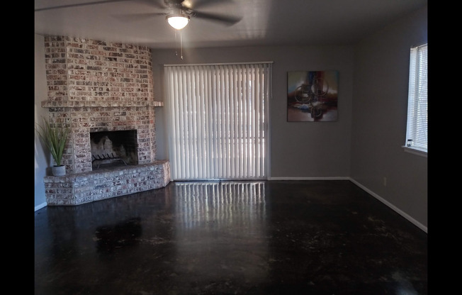 2 beds, 2 baths, 1,500 sqft, $1,374, Unit 45