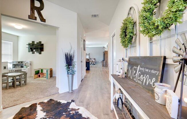 Open floor plan with custom upgrades, 4 bedrooms, 3 full baths with study or play area, one-owner home on a corner lot in the Magnolia division in Josephine.