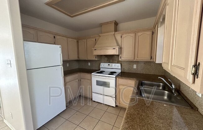 3 beds, 2 baths, $1,050