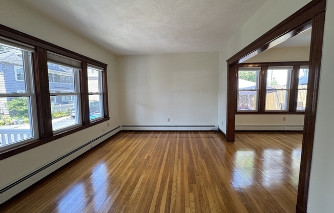 10 LAUREL TERRACE