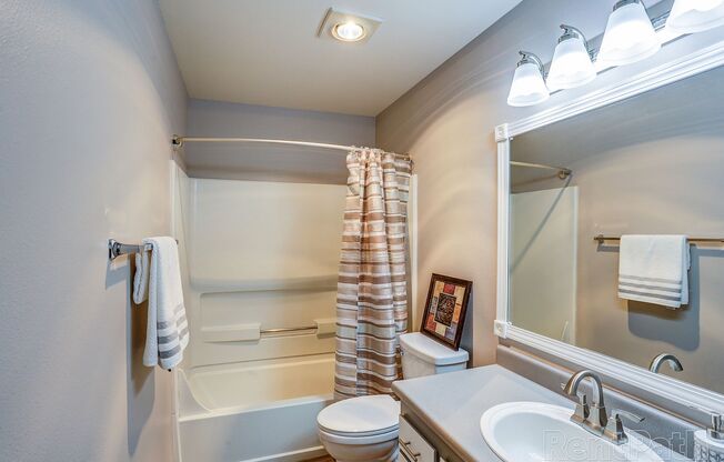 Lexington Apartments