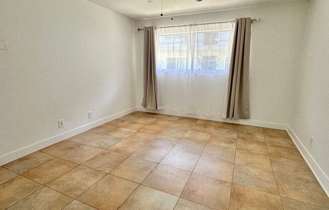 One Bedroom/One Bath FOR RENT!