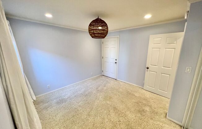 2 beds, 2 baths, $3,695