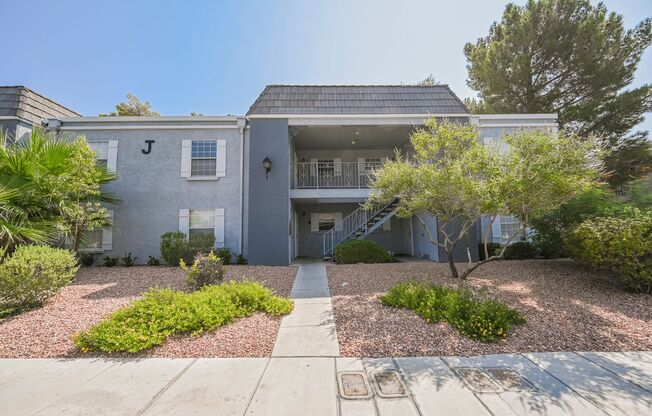 2 beds, 2 baths, $1,200