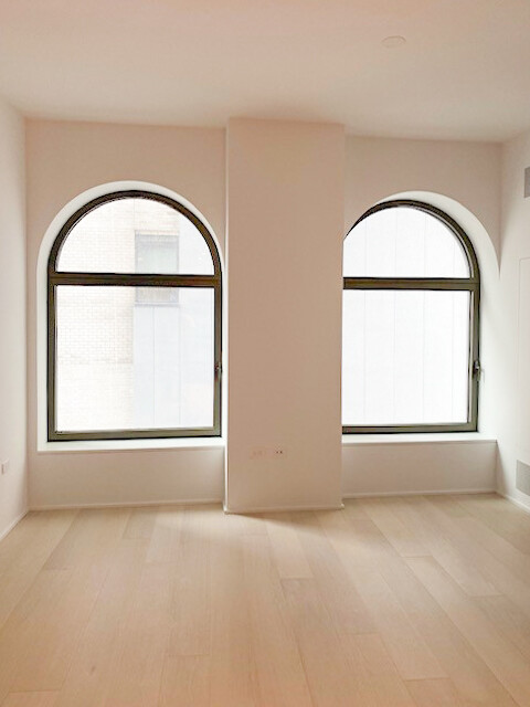 Studio, 1 bath, 436 sqft, $4,400, Unit 10E