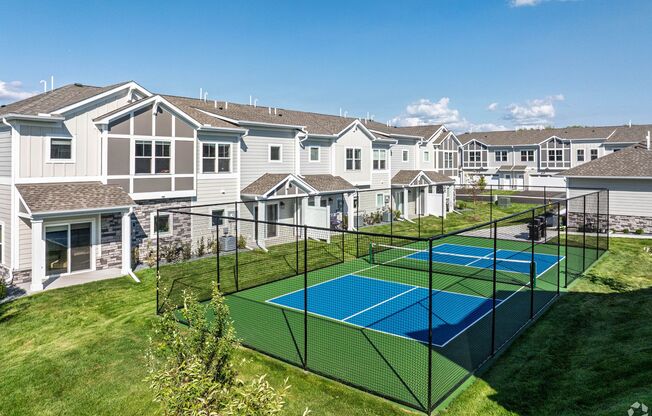Gateway Court Townhomes - Shakopee, MN