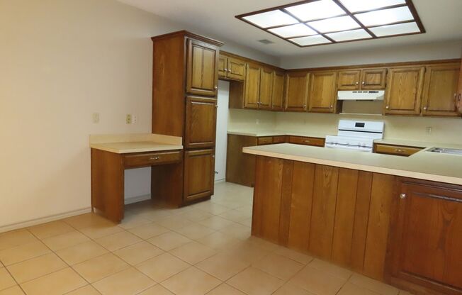 3 beds, 2 baths, $1,625